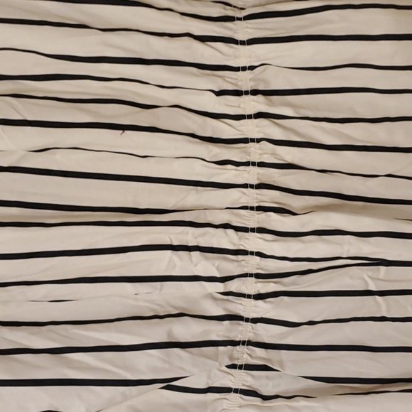 SHEIN CURVE 2XL SHORT DRESS LONG SLEEVES BEIGE WITH BLACK STRIPES - Picture 14 of 16